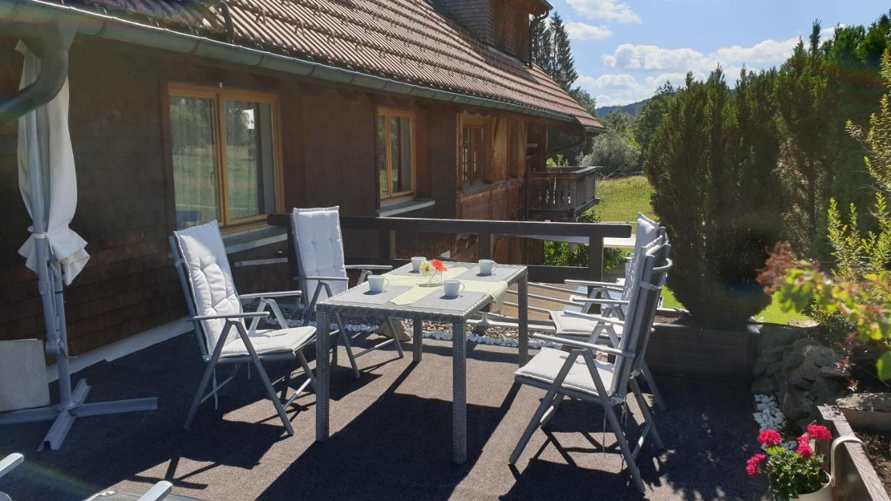 Ferienwohnung Hitz Hinterzarten Bagian luar foto